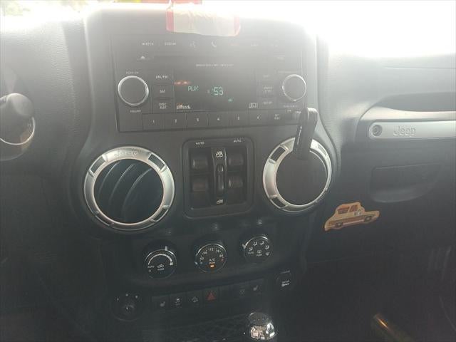 2013 Jeep Wrangler Sahara