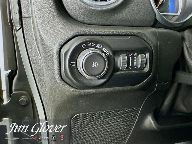 2019 Jeep Wrangler Sahara 4x4