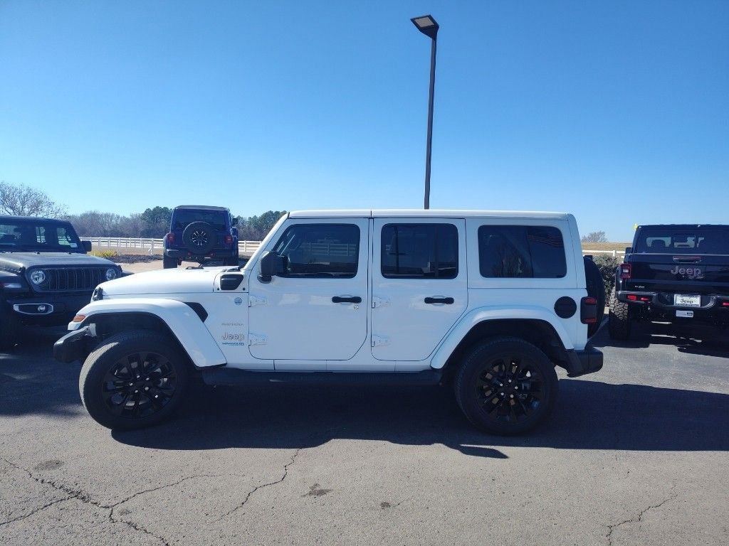2022 Jeep Wrangler Unlimited Sahara 4x4