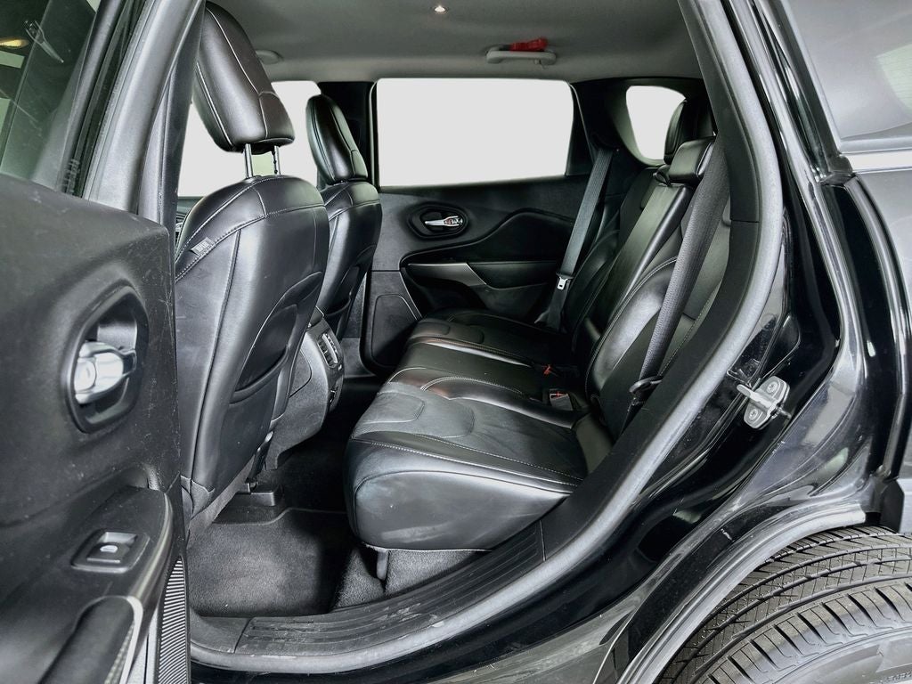 2020 Jeep Cherokee Limited FWD