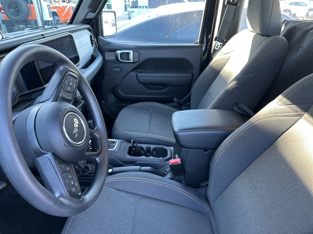 2025 Jeep Wrangler 2-Door Sport 4x4