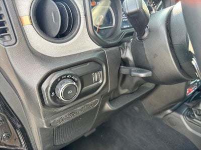 2025 Jeep Wrangler 4-Door Willys 4x4