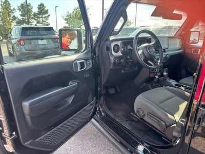 2025 Jeep Wrangler 4-Door Willys 4x4