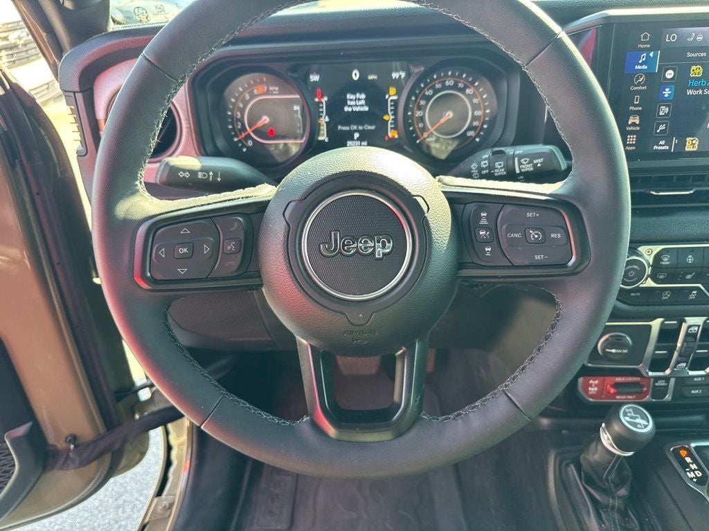 2025 Jeep Wrangler 4-Door Willys 4x4