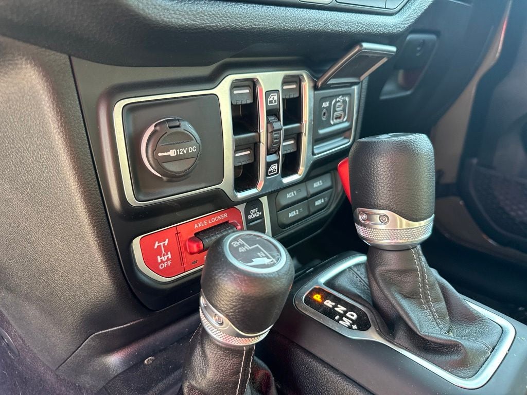 2025 Jeep Wrangler 4-Door Willys 4x4