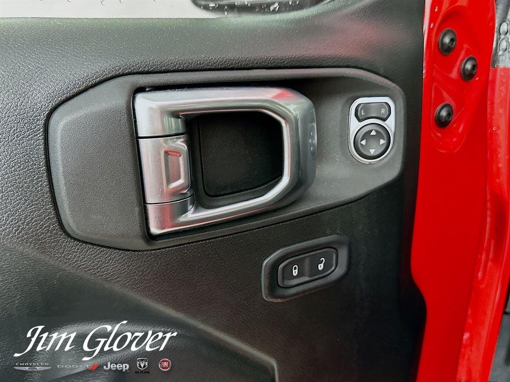 2025 Jeep Wrangler 4-Door Summit 4x4