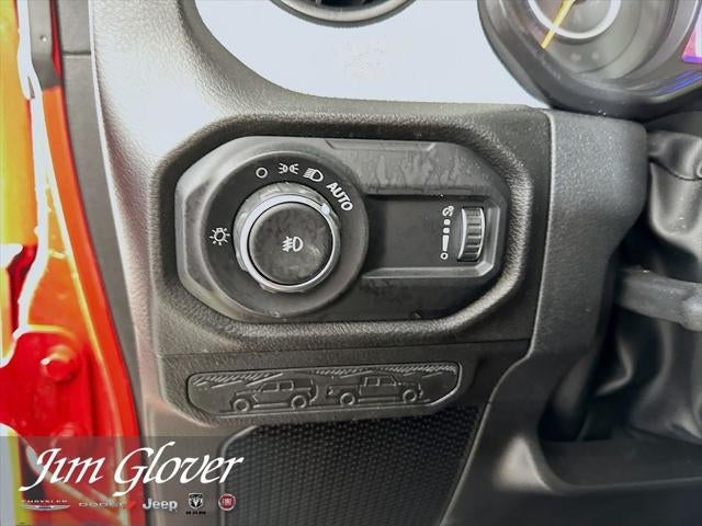 2025 Jeep Wrangler 4-Door Summit 4x4