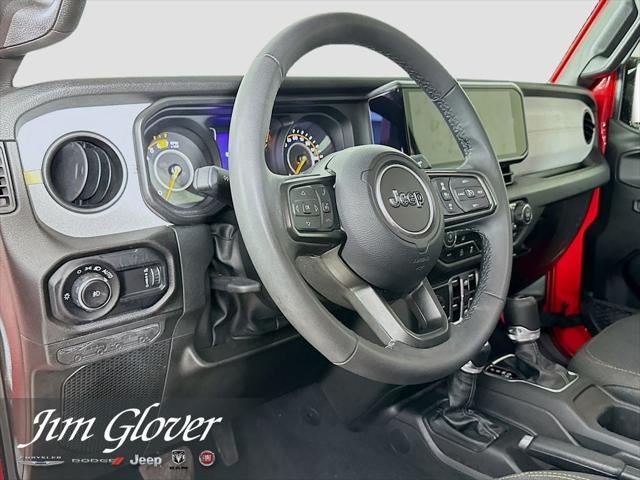2025 Jeep Wrangler 4-Door Summit 4x4