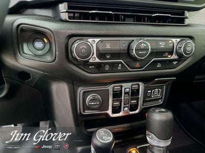 2025 Jeep Wrangler 4-Door Summit 4x4