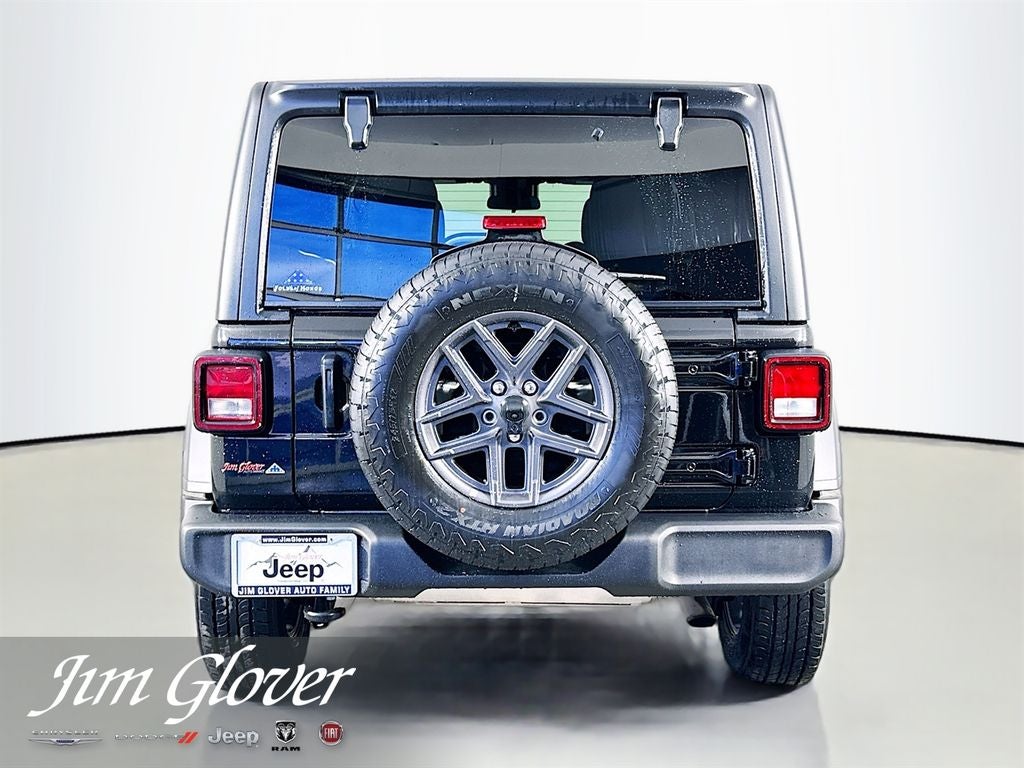 2025 Jeep Wrangler 4-Door Summit 4x4
