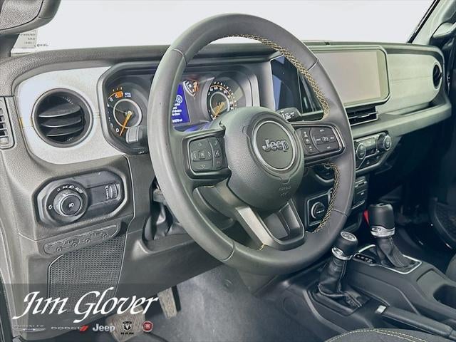 2025 Jeep Wrangler 4-Door Summit 4x4