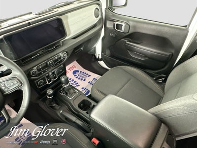 2025 Jeep Wrangler 4-Door Summit 4x4