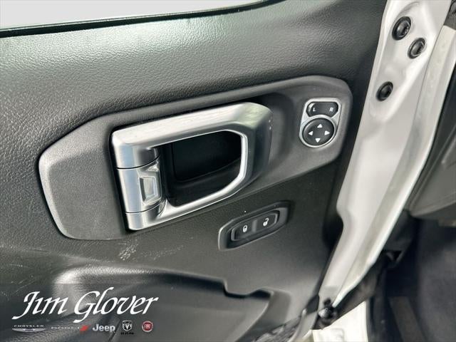 2025 Jeep Wrangler 4-Door Summit 4x4