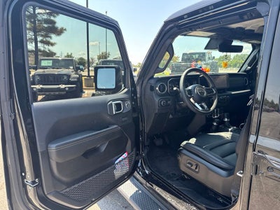 2024 Jeep Wrangler 4-Door Sahara 4x4