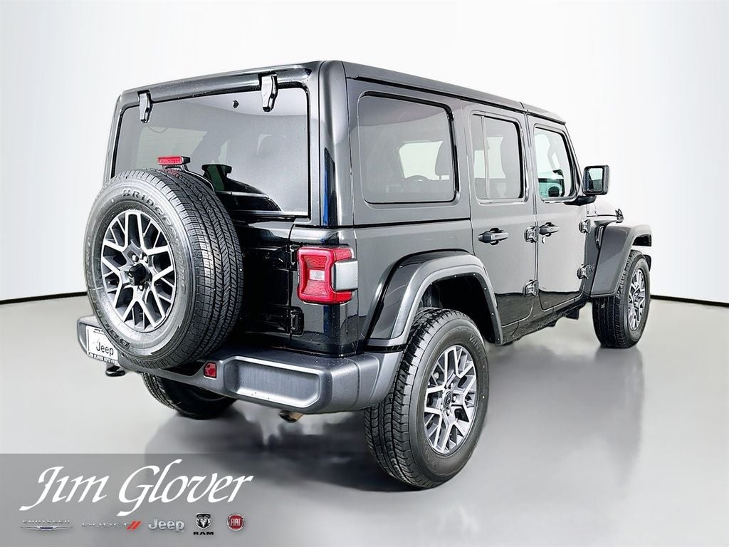 2025 Jeep Wrangler 4-Door Sahara 4x4