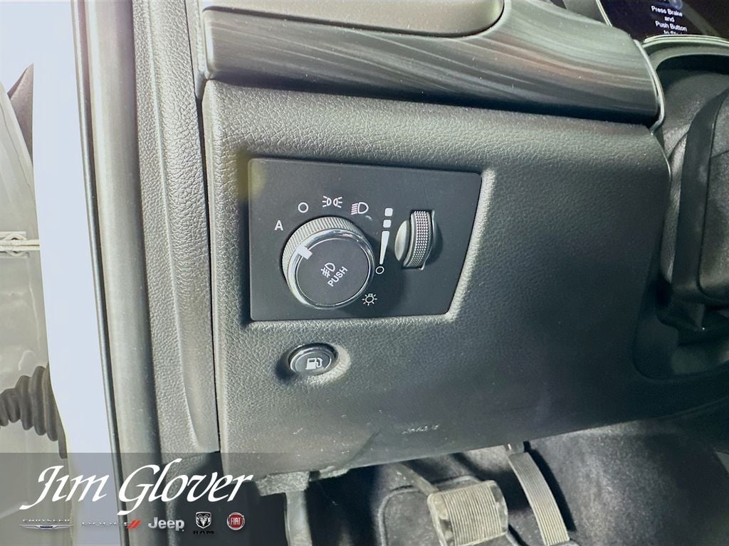 2019 Jeep Grand Cherokee Altitude 4x2