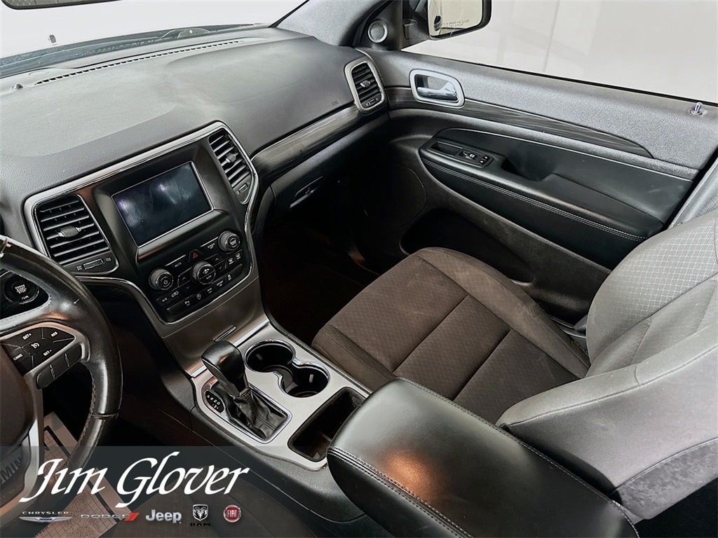 2019 Jeep Grand Cherokee Laredo E 4x2