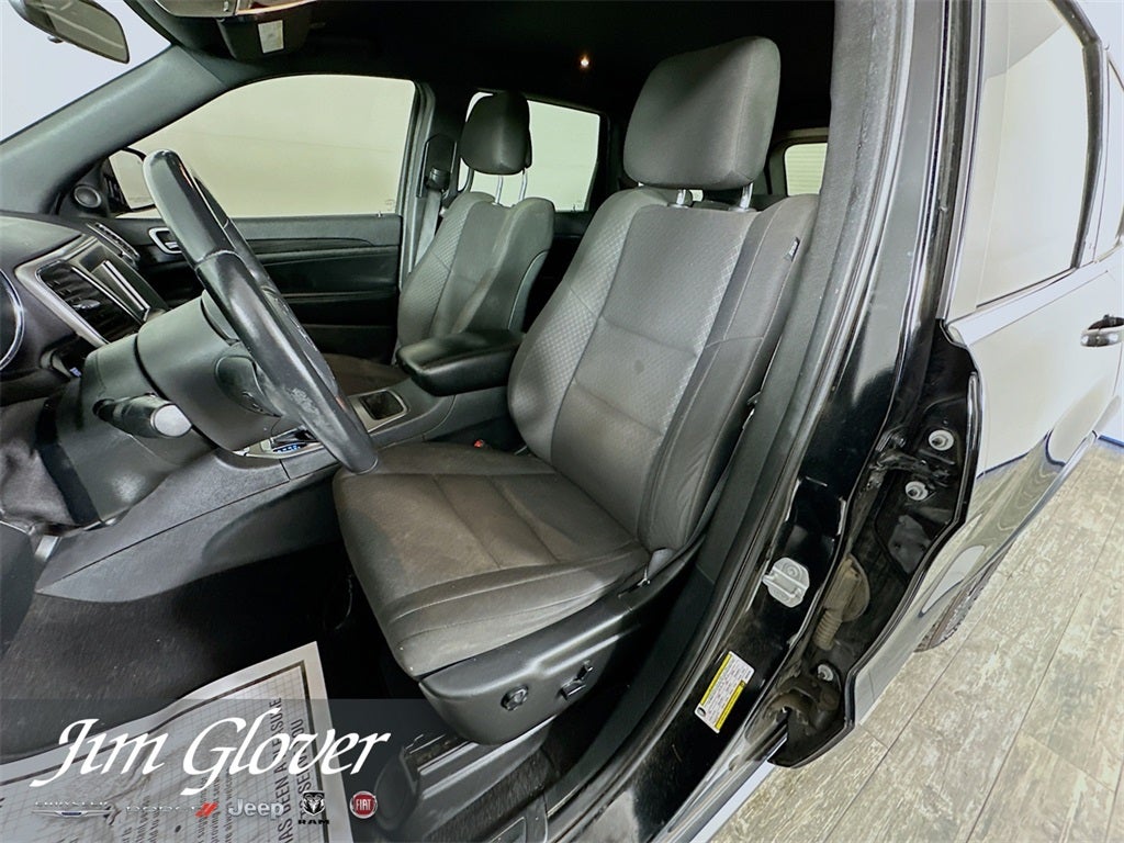 2019 Jeep Grand Cherokee Laredo E 4x2