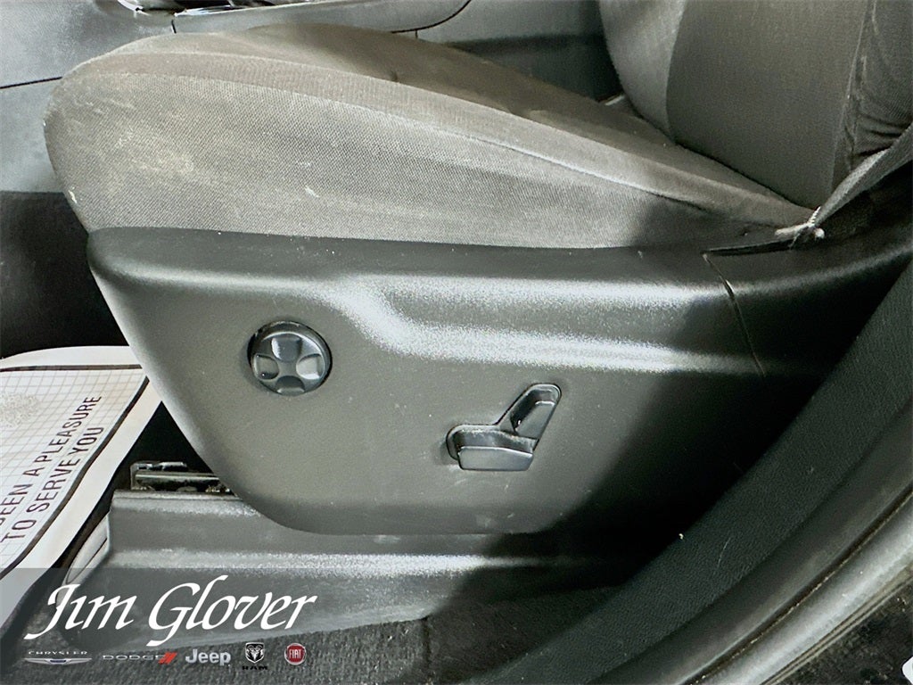 2019 Jeep Grand Cherokee Laredo E 4x2