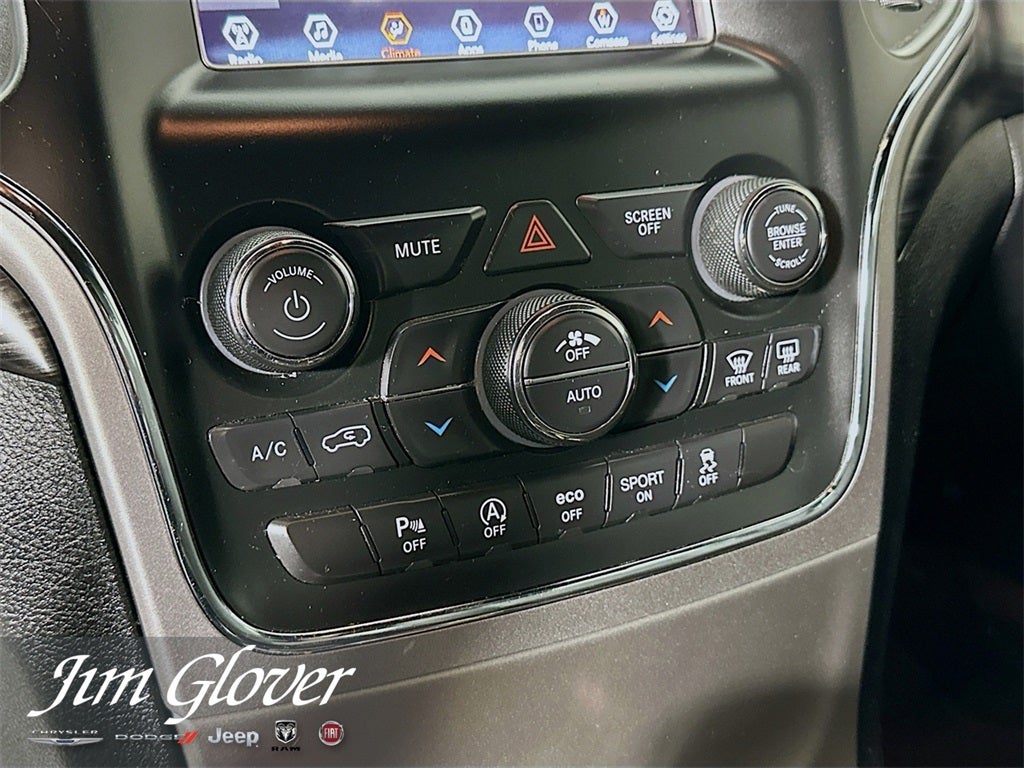 2019 Jeep Grand Cherokee Laredo E 4x2