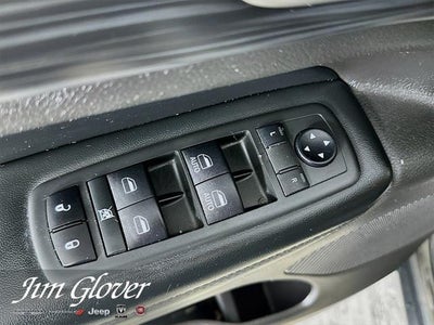 2019 Jeep Grand Cherokee Laredo E 4x2