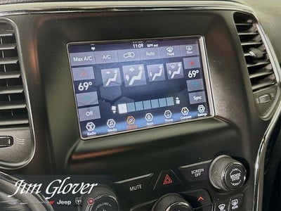 2019 Jeep Grand Cherokee Laredo E 4x2