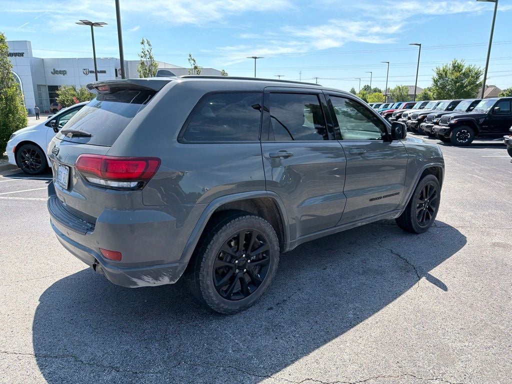 2020 Jeep Grand Cherokee Altitude