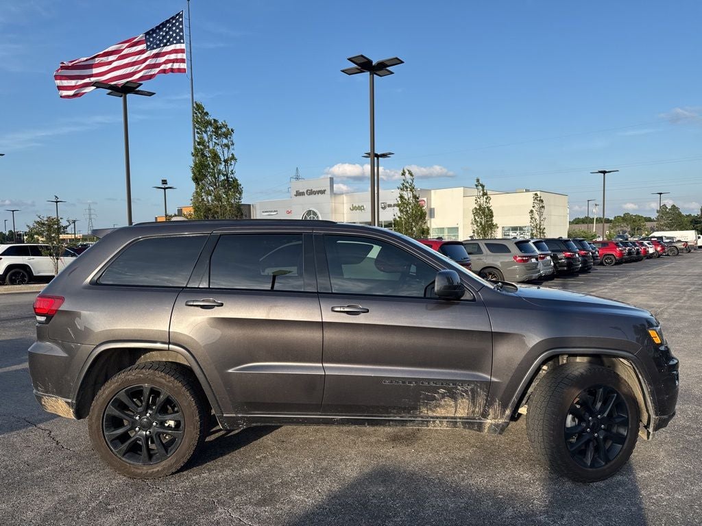 2021 Jeep Grand Cherokee Laredo X 4x4