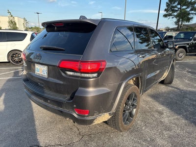 2021 Jeep Grand Cherokee Laredo X 4x4