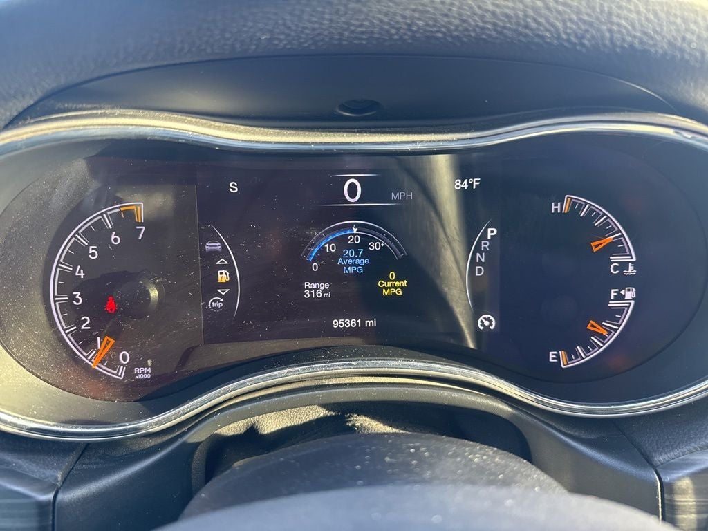 2021 Jeep Grand Cherokee Laredo X 4x4