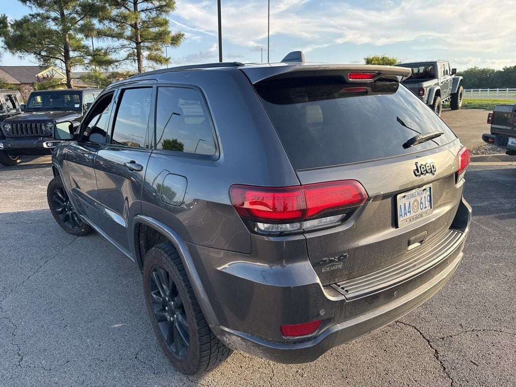 2021 Jeep Grand Cherokee Laredo X 4x4