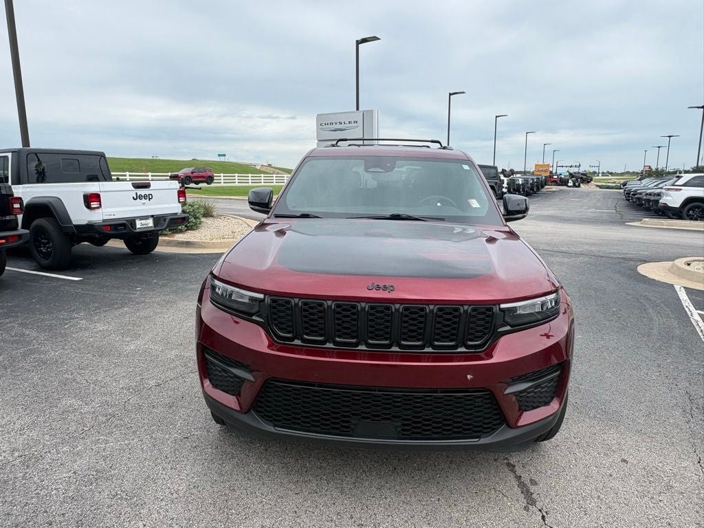 2023 Jeep Grand Cherokee Altitude 4x4