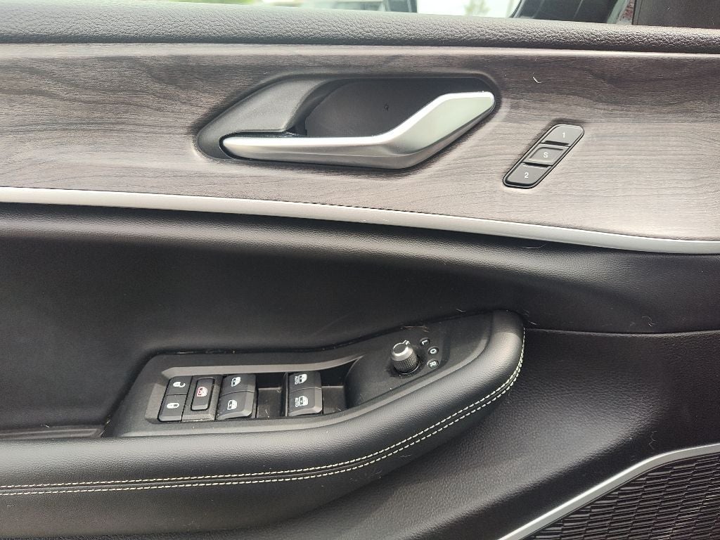 2022 Jeep Grand Cherokee Limited 4x4