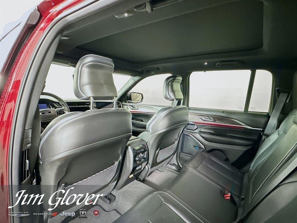 2022 Jeep Grand Cherokee Overland 4x4