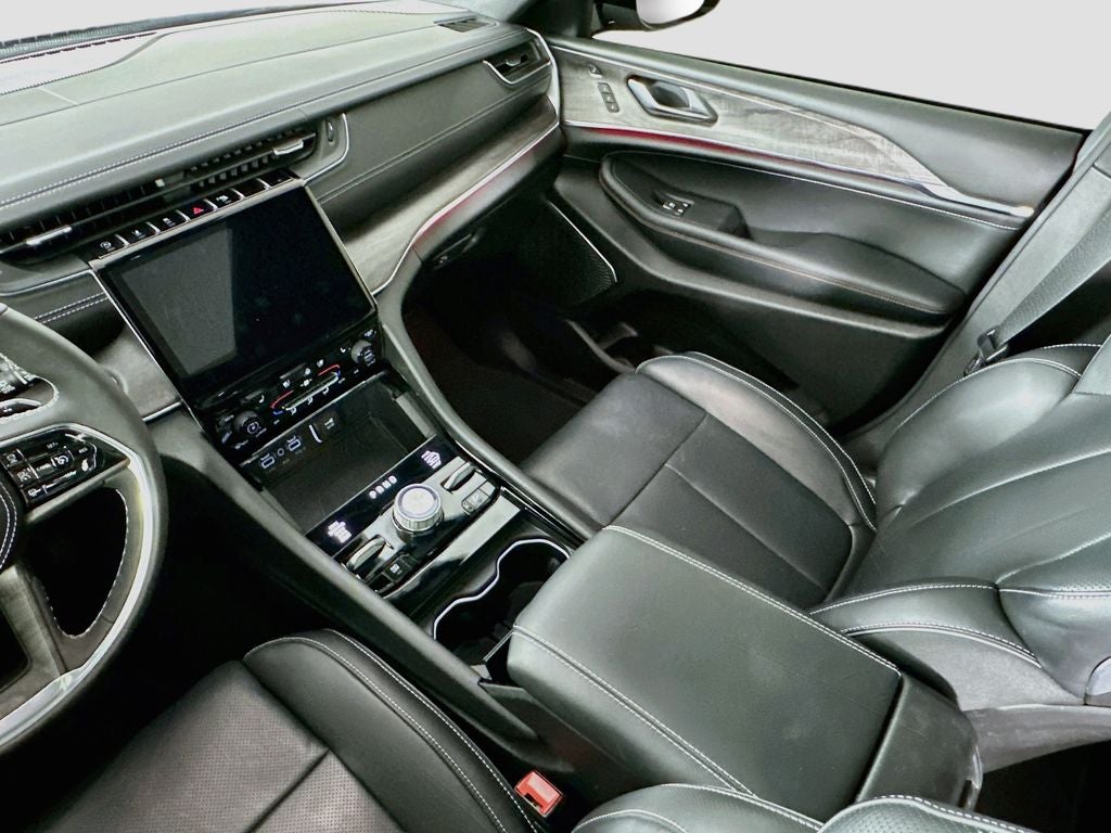 2025 Jeep Grand Cherokee Overland 4x4