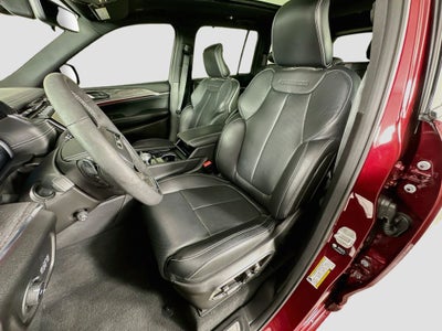 2025 Jeep Grand Cherokee Overland 4x4