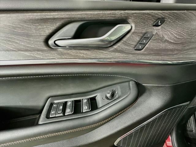 2025 Jeep Grand Cherokee Overland 4x4