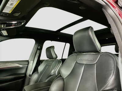 2025 Jeep Grand Cherokee Overland 4x4
