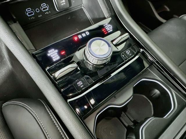 2025 Jeep Grand Cherokee Overland 4x4