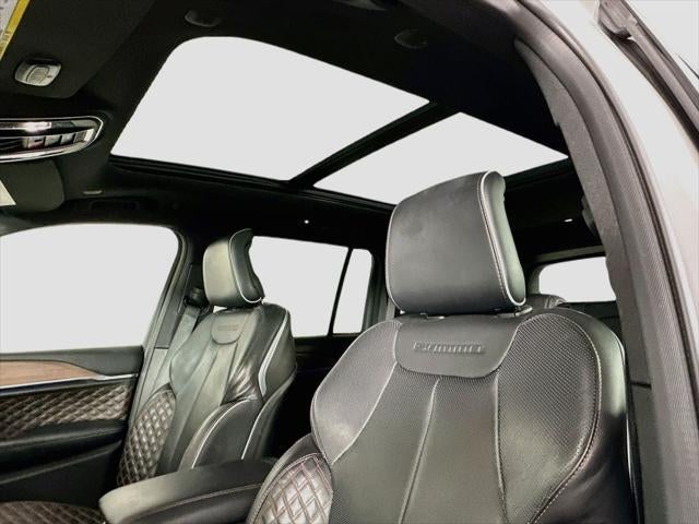 2025 Jeep Grand Cherokee Summit 4x4