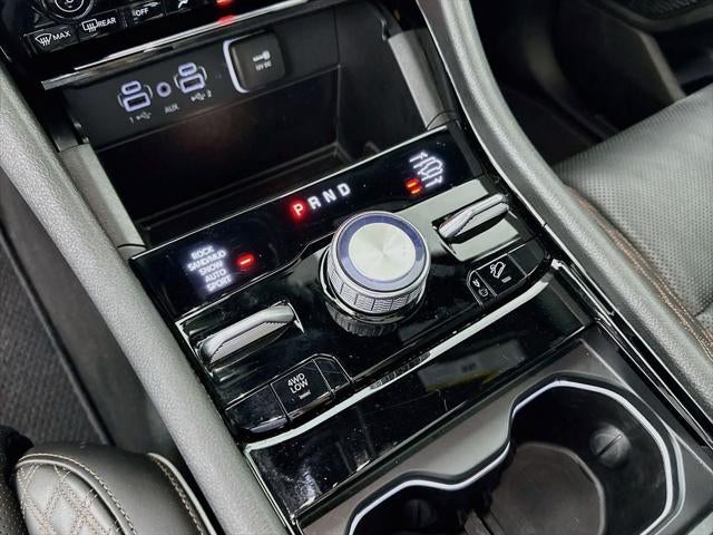 2025 Jeep Grand Cherokee Summit 4x4