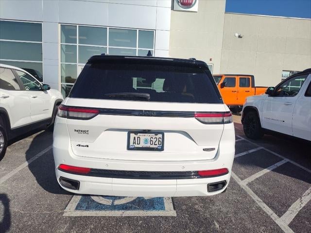 2025 Jeep Grand Cherokee Summit 4x4