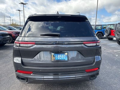 2022 Jeep Grand Cherokee Summit 4x4