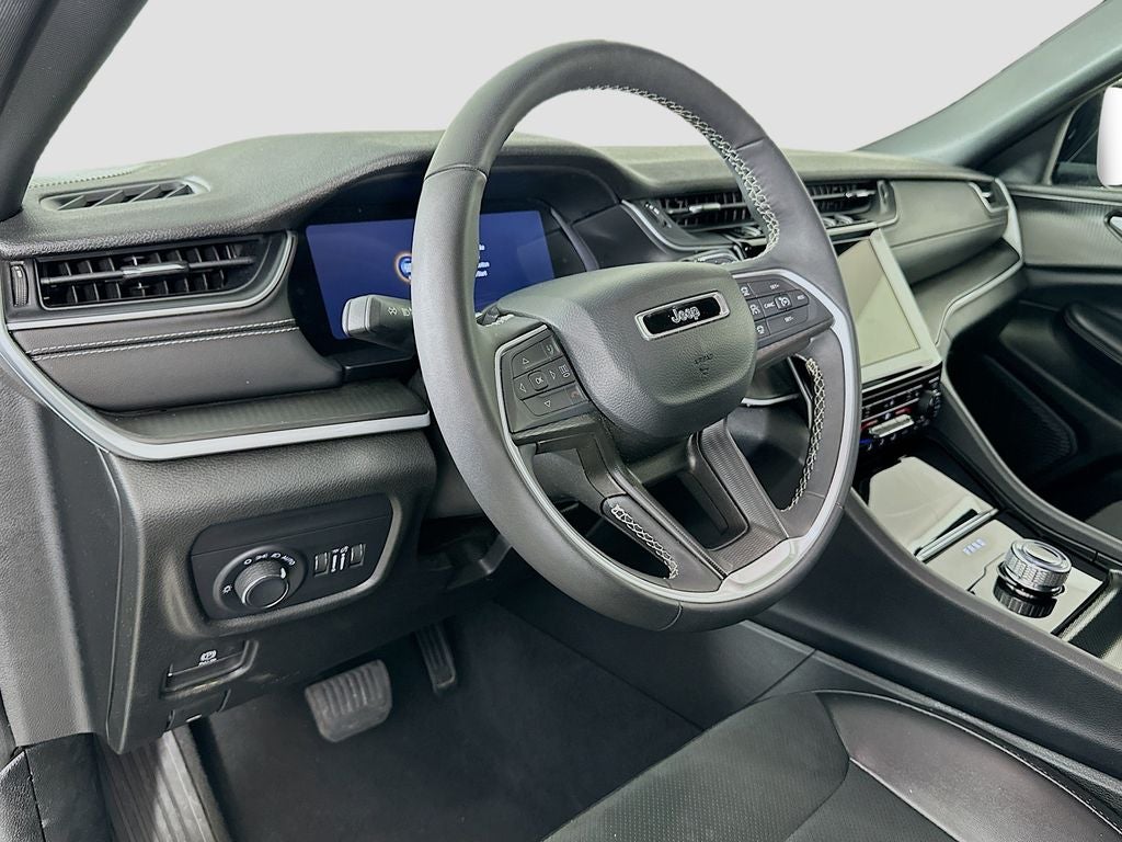 2024 Jeep Grand Cherokee L Altitude 4x4