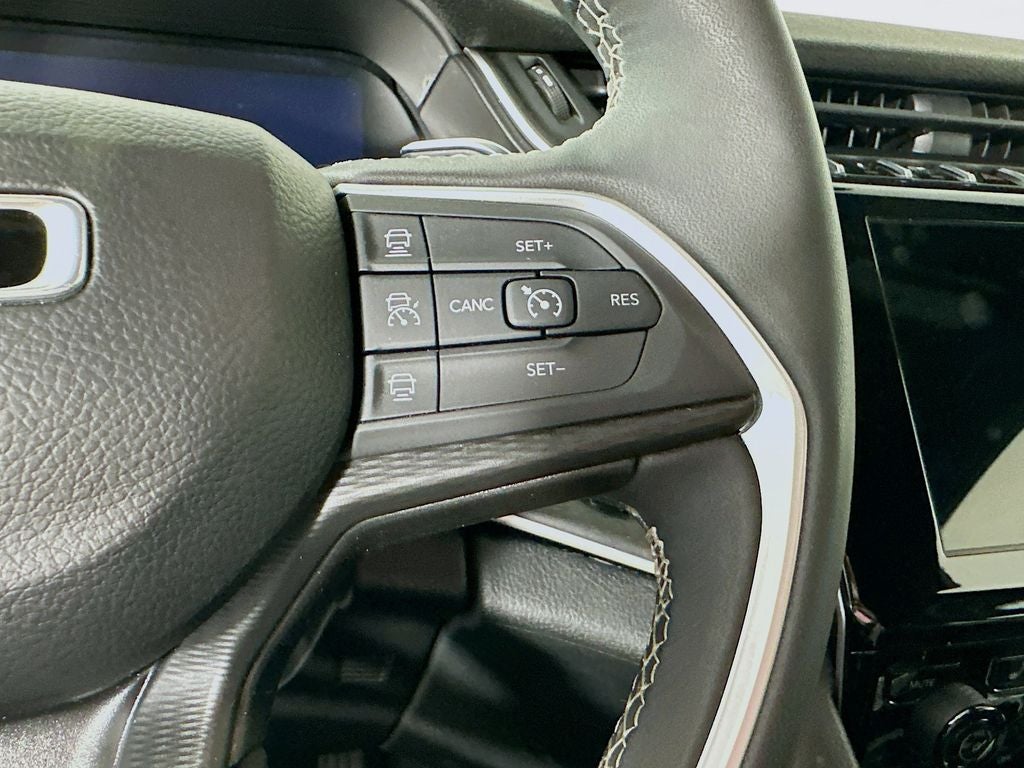 2024 Jeep Grand Cherokee L Altitude 4x4
