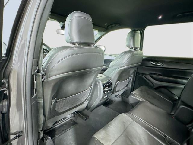 2024 Jeep Grand Cherokee L Altitude 4x4