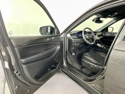 2024 Jeep Grand Cherokee L Altitude 4x4