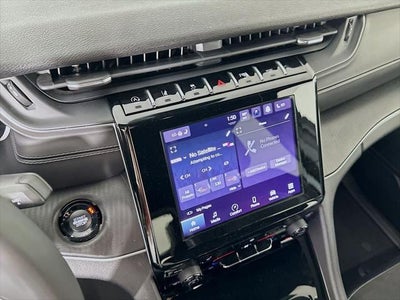 2024 Jeep Grand Cherokee L Altitude 4x4