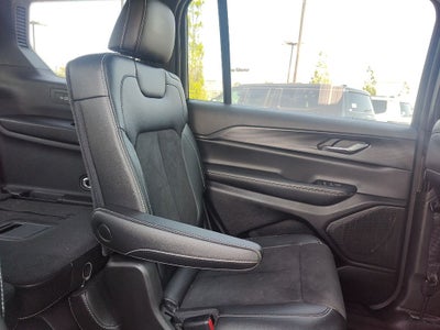 2024 Jeep Grand Cherokee L Altitude X 4x4