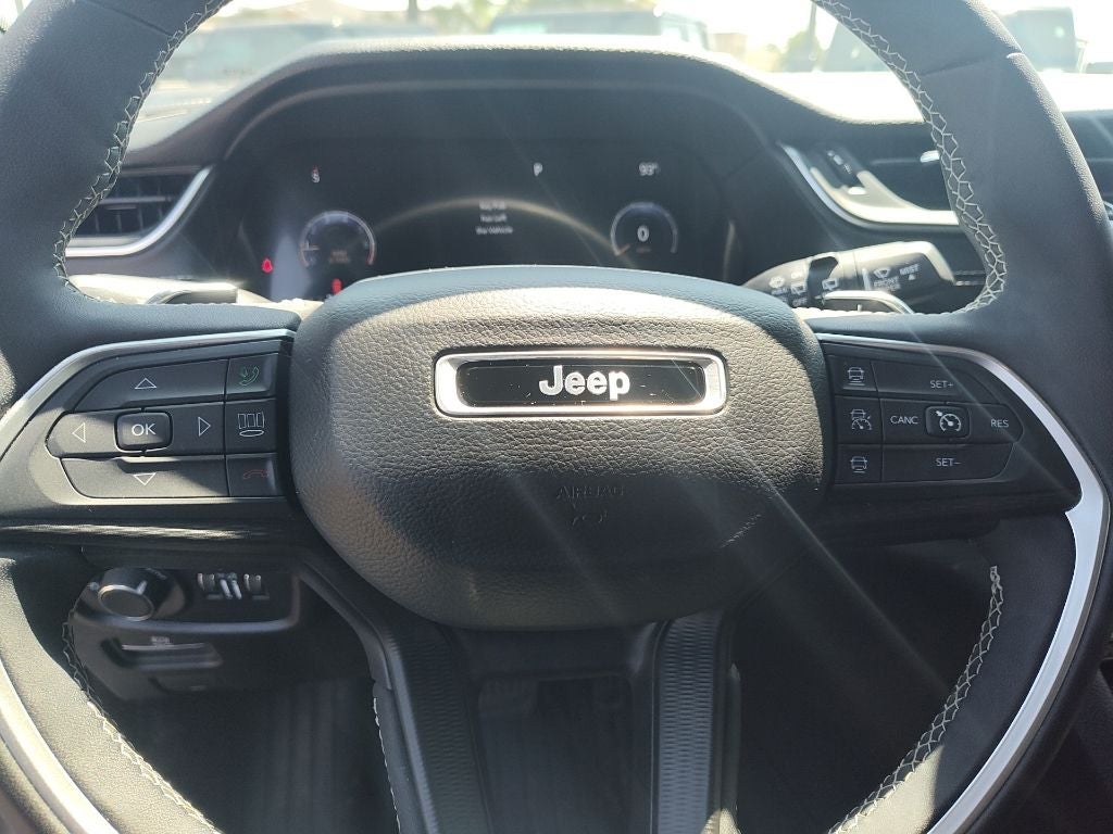 2024 Jeep Grand Cherokee L Altitude X 4x4